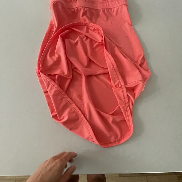 Athleta Swimwear Womens S Shorebreak Coral Dress UPF 50 Athletic Mini Stretch - Picture 2 of 5